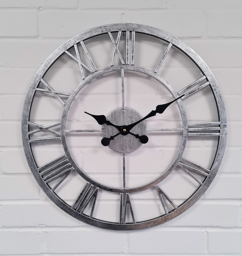 GARDEN WALL CLOCK ROMAN LARGE INDOOR OUTDOOR NUMERALS GIANT OPEN FACE METAL 58CM