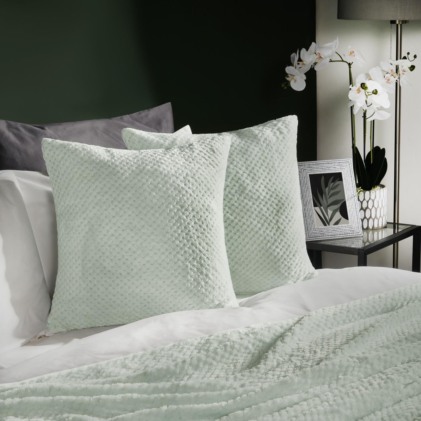 Brentfords Waffle Cushion Covers Popcorn Fleece Set of 2 Pack Sofa - 18" X 18