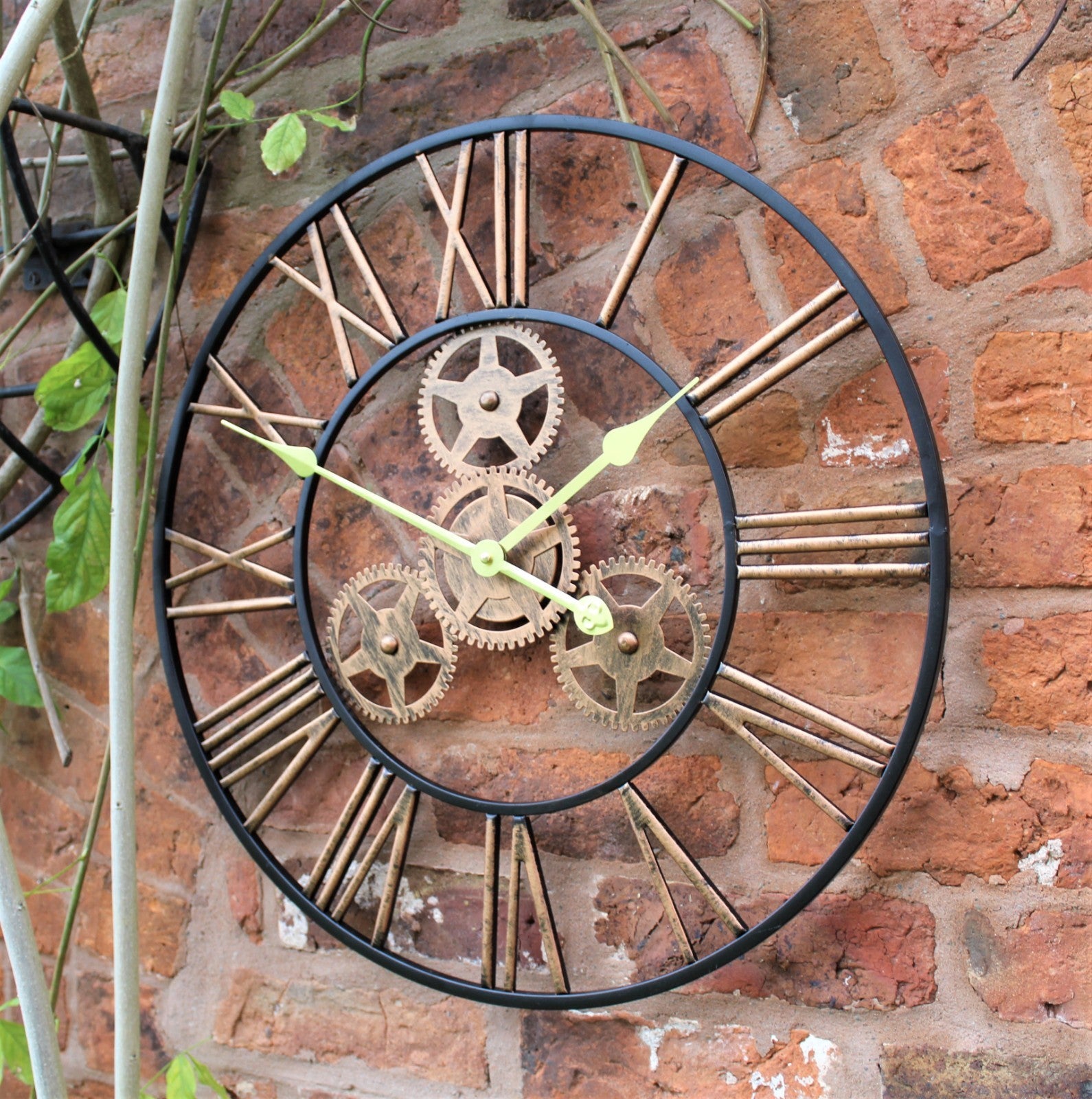 LARGE OUTDOOR GARDEN WALL CLOCK BIG ROMAN NUMERALS GIANT OPEN FACE METAL 58CM